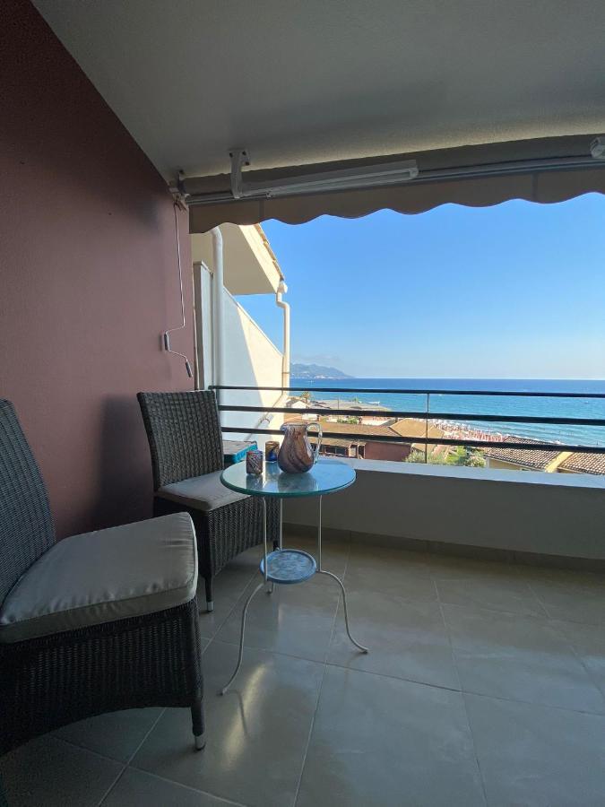 Daydream Seaview Deluxe Home 152 By New Era In Glyfada Beach Corfu 外观 照片
